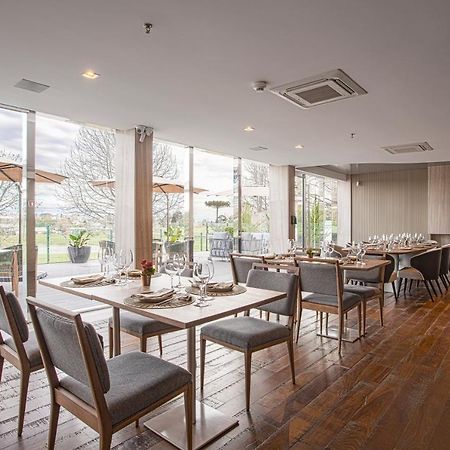 Suryaa Hotel Pinhais, Curio Collection By Hilton Exteriör bild