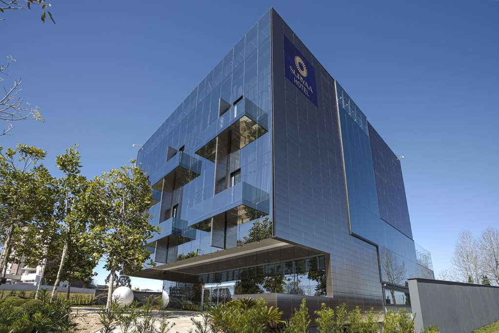 Suryaa Hotel Pinhais, Curio Collection By Hilton Exteriör bild